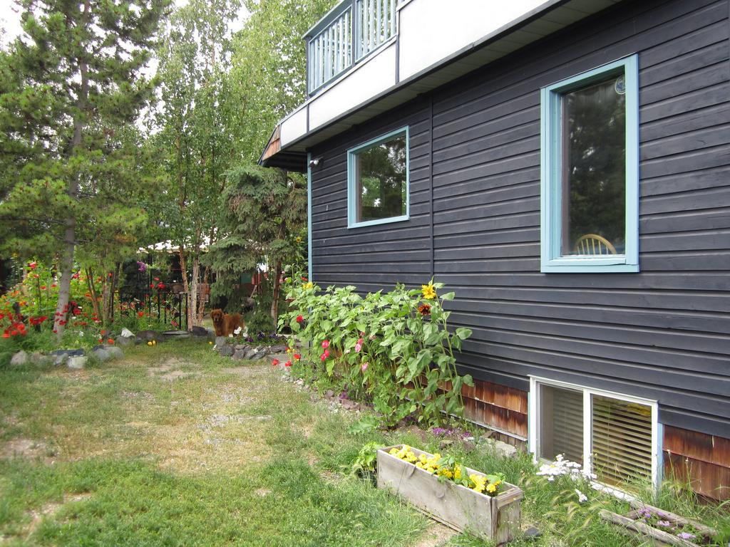 Historical Guest House Whitehorse Exteriör bild