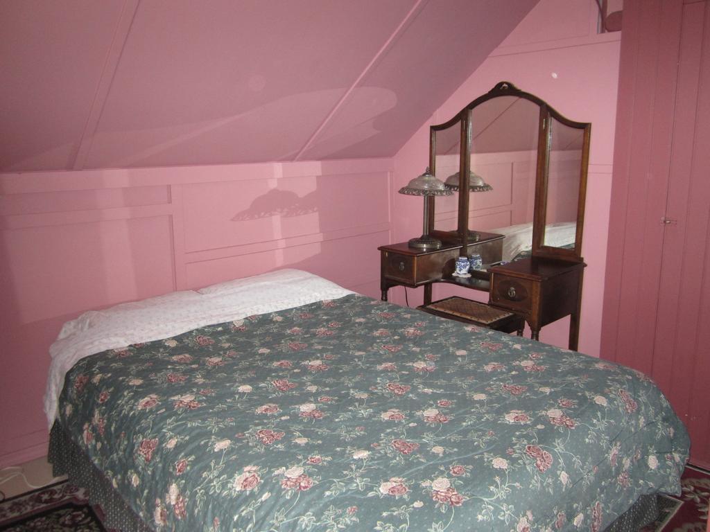 Historical Guest House Whitehorse Rum bild