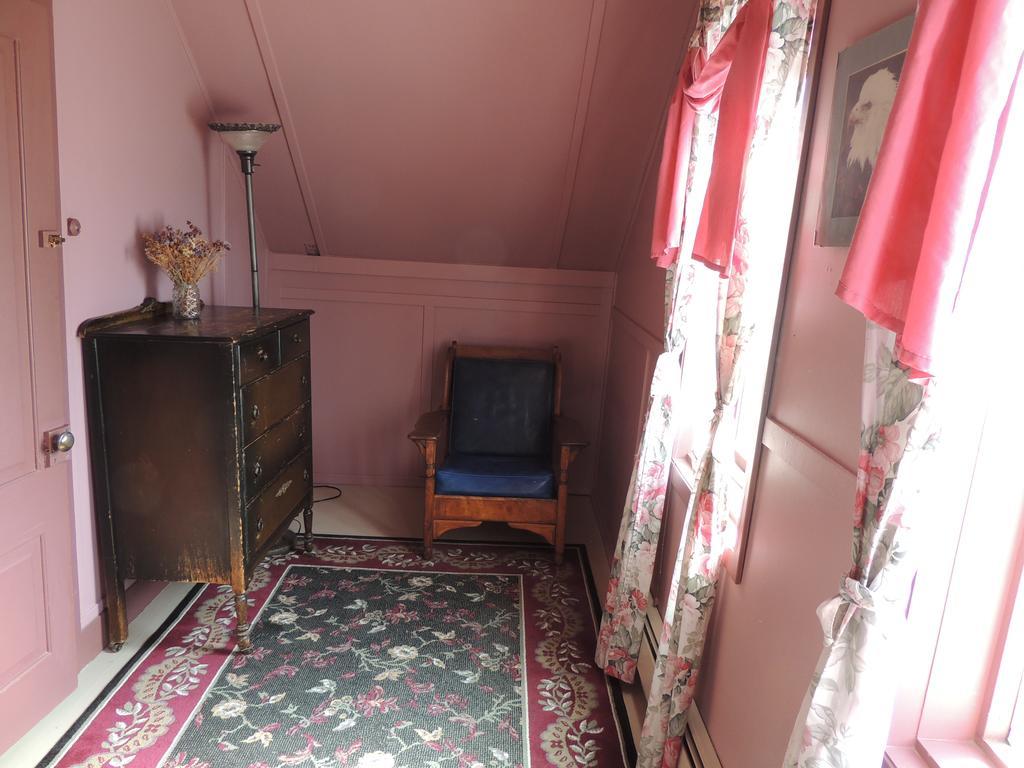 Historical Guest House Whitehorse Exteriör bild